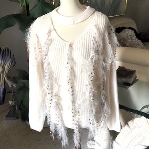 SZ S NEW UNUSUAL LONG SLEEVE SWEATER V NECK  SHEIN